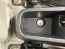 ４ＷＤスタンダード　新品タイヤ／保証書／ヘッドランプ　ＨＩＤ／ＡＢＳ／エアバッグ　運転席／エアバッグ　助手席／アルミホイール　社外　１２インチ／パワーステアリング／マニュアルエアコン／ユーザー買取車　４ＷＤ（21枚目）