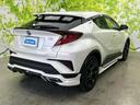 C-HR Gモードネロセーフティプラス 新品タイヤ/モデリスタエアロ/ディスプレイオーディオ+ナビ8インチ/トヨタセーフティセンス/シートヒーター 前席/パノラミックビューモニター/車線逸脱防止支援システム/シート ハーフレザー フルエアロ 中古車画像_3