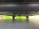 車両前方側の下廻り画像です。エンジン付近から車両中央部までの状態を確認いただけます。◆ご購入前に気になる下廻りの様子を把握したい方は、店頭スタッフまでお問い合わせ下さい。
