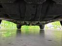 車両前方側の下廻り画像です。エンジン付近から車両中央部までの状態を確認いただけます。◆ご購入前に気になる下廻りの様子を把握したい方は、店頭スタッフまでお問い合わせ下さい。