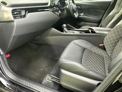 ネットで車を見ていてもイメージが湧かない・・・色々な会社や車がありすぎて何が良いのか分からない・・・そうお考えのお客様！ご相談のみでもＯＫです！ＷＥＣＡＲＳでは中古車購入の基本をお伝えします！ 6