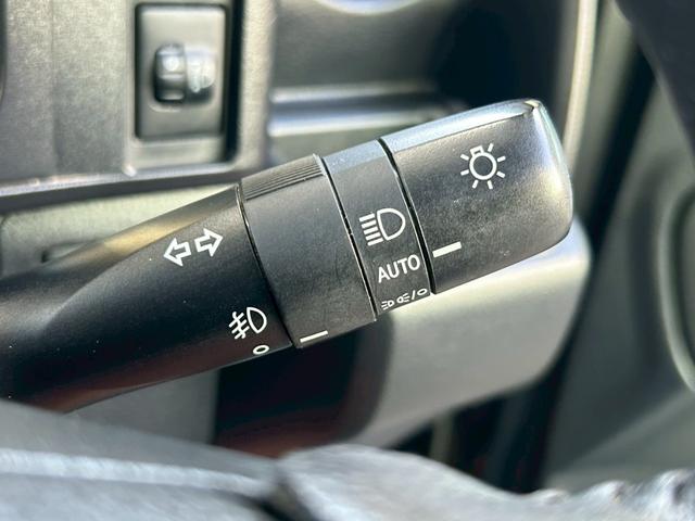 プロボックス ハイブリッドＦ　衝突軽減ブレーキ　車線逸脱警報　オートハイビーム　ディス王令オーディオ　スマホ連動　バックカメラ　ミラー型前後ドラレコ　シートカバー　運転席シートヒーター　ルーフキャリア　タイミングチェーン駆動（35枚目）