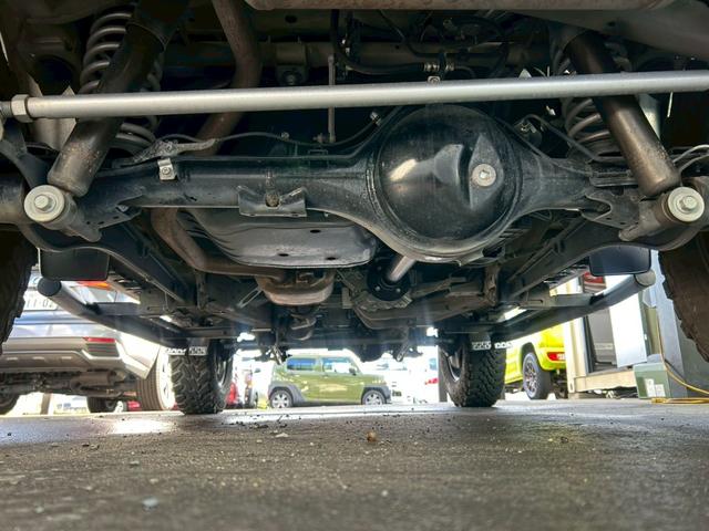 ジムニーシエラ ＪＣ　５速ＭＴ　ミリタリールック　ＪＡＯＳリフトアップキット　Ｍ／Ｔタイヤ　ルーフキャリア　サイドオーニング　ＬＥＤ作業灯　社外サイドステップ　ディスプレイオーディオ　ＥＴＣ　前後ドラレコ　ワンオーナー車（29枚目）