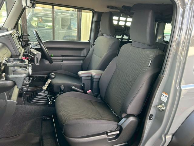 ジムニーシエラ ＪＣ　５速ＭＴ　ミリタリールック　ＪＡＯＳリフトアップキット　Ｍ／Ｔタイヤ　ルーフキャリア　サイドオーニング　ＬＥＤ作業灯　社外サイドステップ　ディスプレイオーディオ　ＥＴＣ　前後ドラレコ　ワンオーナー車（31枚目）