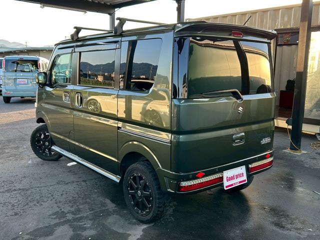 エブリイワゴン ＰＺターボ　リフトアップ　１５インチＡＷ　社外バンパー　アンダーガード　ルーフキャリア　衝突軽減ブレーキ　車線逸脱警報　オートハイビーム　電動スライドドア　ナビ　前後ドラレコ　スマートキー　ＥＴＣ　シートヒーター（4枚目）