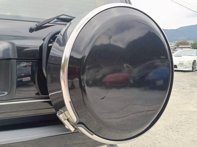 ランドクルーザー１００ ＶＸリミテッド　Ｇセレクション　フロントエアロ・サンルーフ・アクティブハイトコントロール・クルーズコントロール・社外２０インチアルミ・背面タイヤ・タイミングベルト交換ステッカーＲ３年１００９９５ｋｍ・１ナンバー登録車・５人乗り（15枚目）