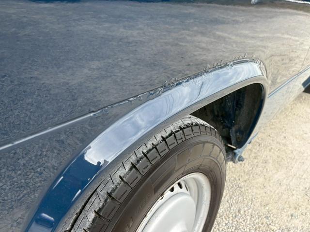 カラベル ＧＬ　正規ディーラー車　ステンレスクーラントパイプ新品交換済み　右ハンドル　３ＡＴ　オートマ限定免許運転可　オーバーヘッドクーラー　３列シート　ウォークスルー　ホイールキャップ　カセットデッキ　ＥＴＣ（49枚目）