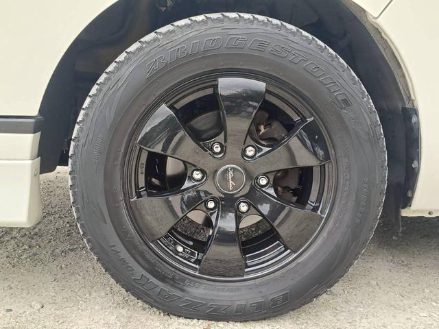 NV350キャラバンバン ロングライダープレミアムGXターボ ディーゼル・リアクラー&リアヒーター・社外アルミ・社外マフラー・バックモニター・社外ウッド調コンビハンドル・フォグランプ(10枚目)