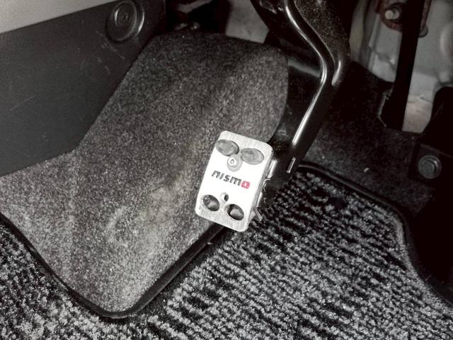 NV350キャラバンバン ロングライダープレミアムGXターボ ディーゼル・リアクラー&リアヒーター・社外アルミ・社外マフラー・バックモニター・社外ウッド調コンビハンドル・フォグランプ(36枚目)