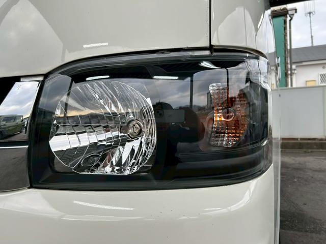 ハイエースバン ロングジャストローDXGLパック 純正エアロ 新品社外ヘッドライト ナビTV Bluetoothオーディオ バックカメラ キーレス ETC 社外ステアリング 平床 4ナンバー貨物登録 車検整備付き タイミングチェーン駆動(10枚目)