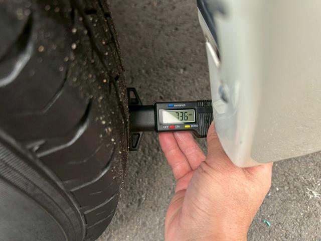 ハイエースバン ロングジャストローDXGLパック 純正エアロ 新品社外ヘッドライト ナビTV Bluetoothオーディオ バックカメラ キーレス ETC 社外ステアリング 平床 4ナンバー貨物登録 車検整備付き タイミングチェーン駆動(12枚目)