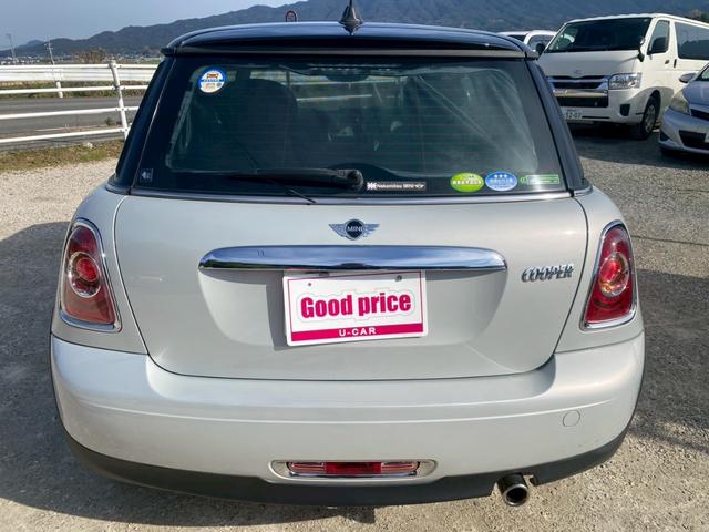 ＭＩＮＩ クーパー　社外ナビ・フルセグＴＶ・バックモニター・Ｂｌｕｅｔｏｏｔｈ　プッシュスタート　ＨＩＤヘッドライト　純正アルミ　ユーザー様買取車（5枚目）