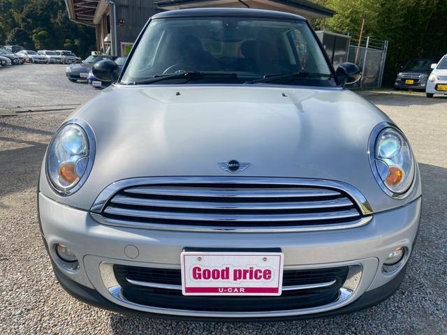 ＭＩＮＩ クーパー　社外ナビ・フルセグＴＶ・バックモニター・Ｂｌｕｅｔｏｏｔｈ　プッシュスタート　ＨＩＤヘッドライト　純正アルミ　ユーザー様買取車（9枚目）