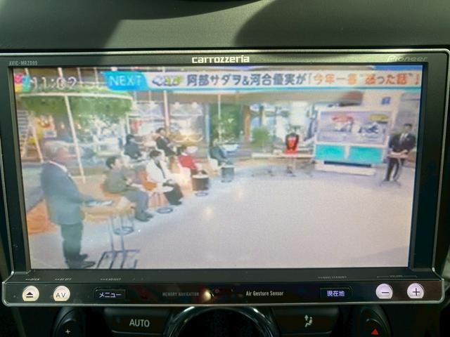 ＭＩＮＩ クーパー　社外ナビ・フルセグＴＶ・バックモニター・Ｂｌｕｅｔｏｏｔｈ　プッシュスタート　ＨＩＤヘッドライト　純正アルミ　ユーザー様買取車（15枚目）