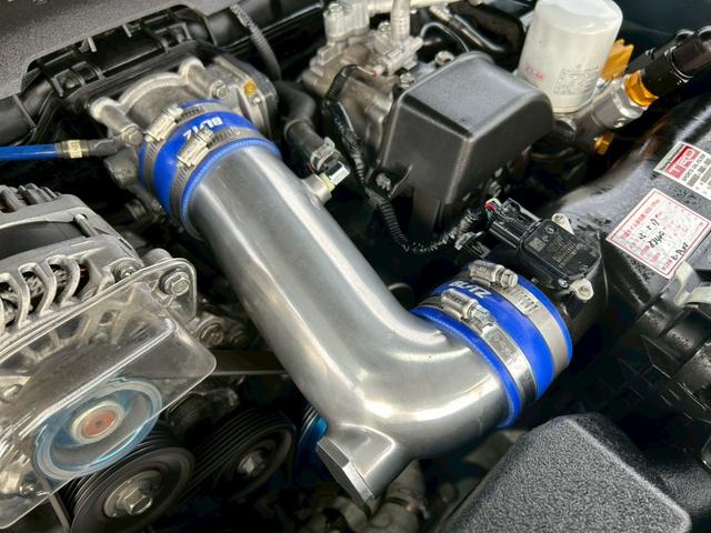 ８６ ＧＴ　６速ＭＴ　ＴＲＤフルエアロ＆マフラー　ＧＴウイング　社外エキマニ　ＢＬＩＴＺインテークパイプ　トラストオイルクーラー　クスコ車高調　ＲＭＰ１８インチＡＷ　ナビＴＶ　バックカメラ　クラッチ交換済み（22枚目）