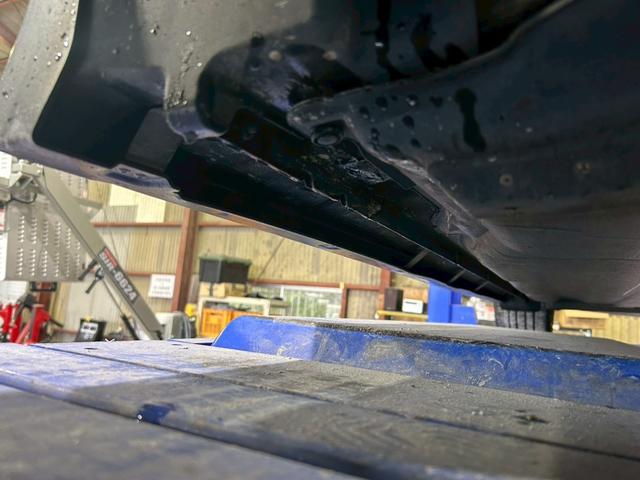 ８６ ＧＴ　６速ＭＴ　ＴＲＤフルエアロ＆マフラー　ＧＴウイング　社外エキマニ　ＢＬＩＴＺインテークパイプ　トラストオイルクーラー　クスコ車高調　ＲＭＰ１８インチＡＷ　ナビＴＶ　バックカメラ　クラッチ交換済み（29枚目）