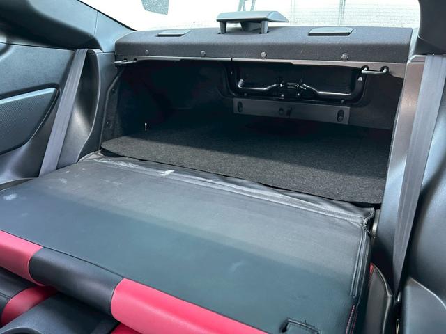 ８６ ＧＴ　６速ＭＴ　ＴＲＤフルエアロ＆マフラー　ＧＴウイング　社外エキマニ　ＢＬＩＴＺインテークパイプ　トラストオイルクーラー　クスコ車高調　ＲＭＰ１８インチＡＷ　ナビＴＶ　バックカメラ　クラッチ交換済み（41枚目）