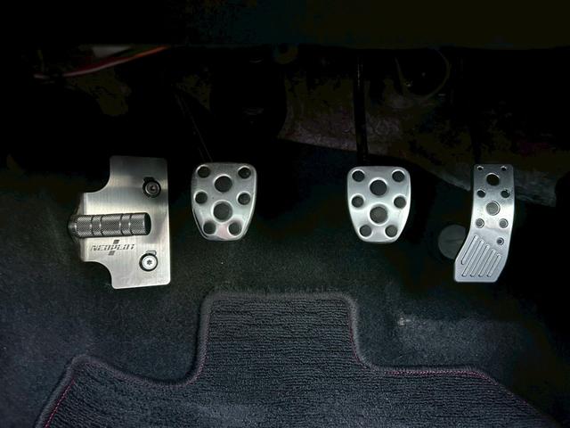 ８６ ＧＴ　６速ＭＴ　ＴＲＤフルエアロ＆マフラー　ＧＴウイング　社外エキマニ　ＢＬＩＴＺインテークパイプ　トラストオイルクーラー　クスコ車高調　ＲＭＰ１８インチＡＷ　ナビＴＶ　バックカメラ　クラッチ交換済み（49枚目）