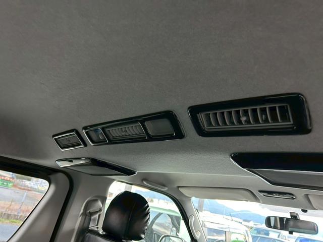 ��ȃN�[���[