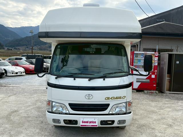 カムロード 　バンテック　ジル　家庭用エアコン　トリプルサブバッテリー　インバーター　デジタルインナーミラー　ＦＦヒーター　３ＷＡＹ冷蔵庫　電子レンジ　マルチルーム　カセットトイレ　給排水タンク　ボイラー（2枚目）