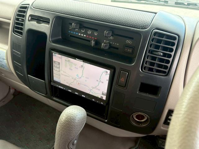 カムロード 　バンテック　ジル　家庭用エアコン　トリプルサブバッテリー　インバーター　デジタルインナーミラー　ＦＦヒーター　３ＷＡＹ冷蔵庫　電子レンジ　マルチルーム　カセットトイレ　給排水タンク　ボイラー（12枚目）