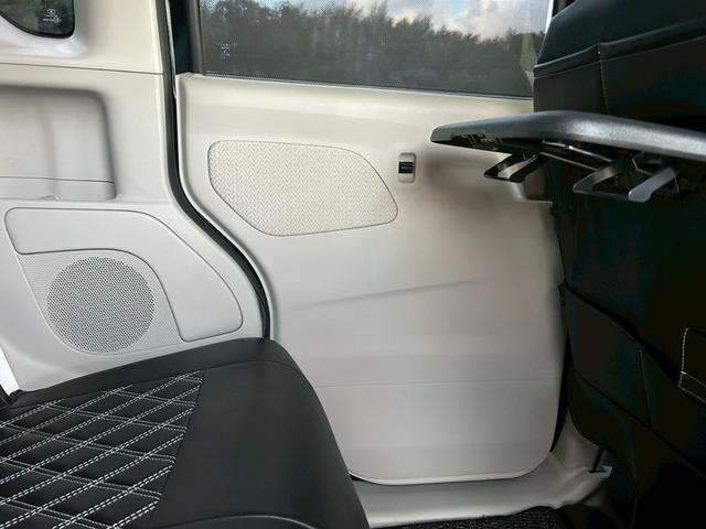 ����ȃh�A�g����