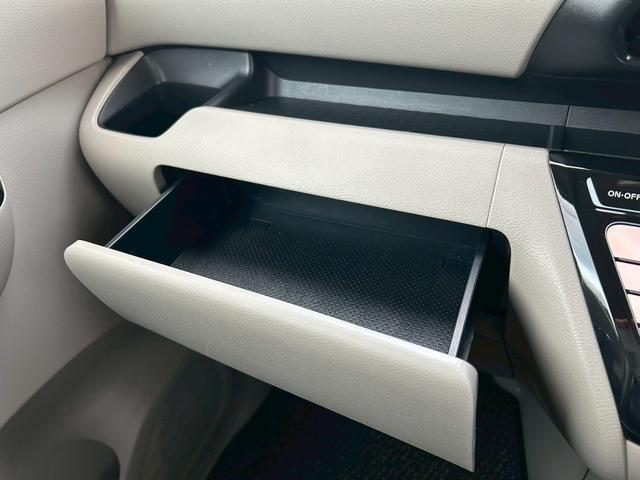 ����ȑO�O���[�u�{�b�N�X