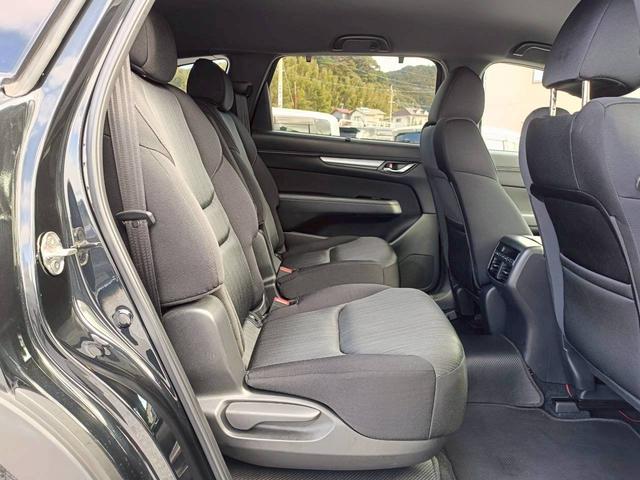 ＣＸ－８ ２５Ｓ　スマートエディション　ワンオーナー／ユーザー買取車／禁煙車／３列シート／純正ナビ／バックカメラ／スペアキー（15枚目）