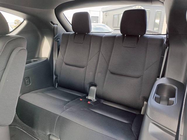 ＣＸ－８ ２５Ｓ　スマートエディション　ワンオーナー／ユーザー買取車／禁煙車／３列シート／純正ナビ／バックカメラ／スペアキー（17枚目）