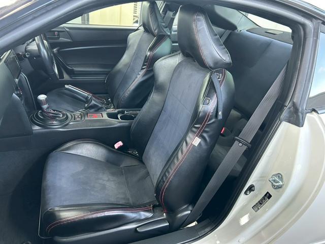 ���[�J�[�I�v�V�����X�y�A�^�C���t��