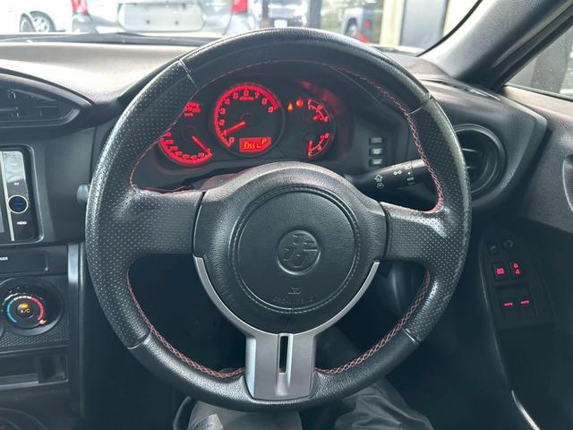 ����ȕ{���[�u�{�b�N�X���d�s�b