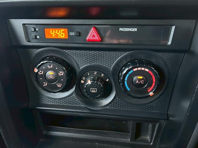 �O�ȃT�C�h�G�A�o�b�O