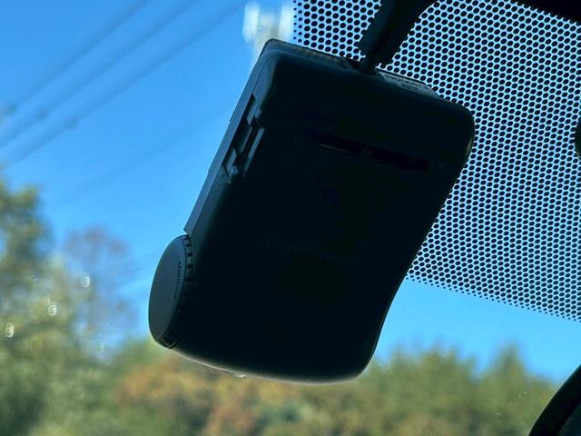 ＮＶ３５０キャラバンバン ロングプレミアムＧＸ　カーキグリーン全塗装済み　デイトナ１６インチホイール　Ｒ／Ｔタイヤ　グリルガード　ナビＴＶ　Ｂｌｕｅｔｏｏｔｈ　バックカメラ　スマートキー　ドラレコ　ＥＴＣ　タイミングチェーン駆動　４ナンバー貨物登録（33枚目）