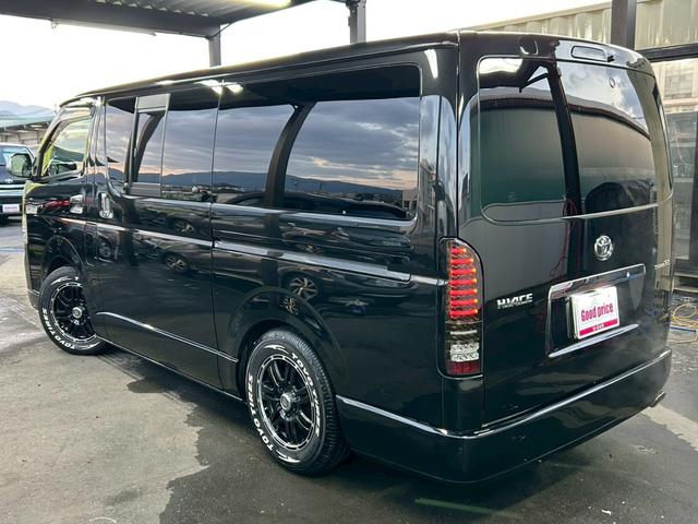 ハイエースバン ロングスーパーＧＬ　ベッドキット　１６インチＡＷ　ホワイトレタータイヤ　ローダウン　フロントスポイラー　ＬＥＤテール　ナビＴＶ　Ｂｌｕｅｔｏｏｔｈ　バックカメラ　キーレス　ＥＴＣ　ドラレコ　タイミングチェーン駆動（4枚目）