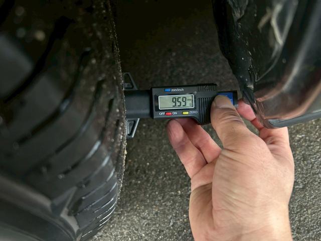 ハイエースバン ロングスーパーＧＬ　ベッドキット　１６インチＡＷ　ホワイトレタータイヤ　ローダウン　フロントスポイラー　ＬＥＤテール　ナビＴＶ　Ｂｌｕｅｔｏｏｔｈ　バックカメラ　キーレス　ＥＴＣ　ドラレコ　タイミングチェーン駆動（17枚目）