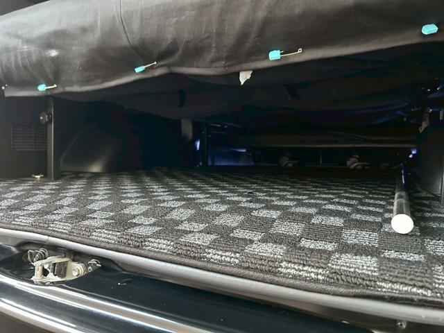 ハイエースバン ロングスーパーＧＬ　ベッドキット　１６インチＡＷ　ホワイトレタータイヤ　ローダウン　フロントスポイラー　ＬＥＤテール　ナビＴＶ　Ｂｌｕｅｔｏｏｔｈ　バックカメラ　キーレス　ＥＴＣ　ドラレコ　タイミングチェーン駆動（27枚目）