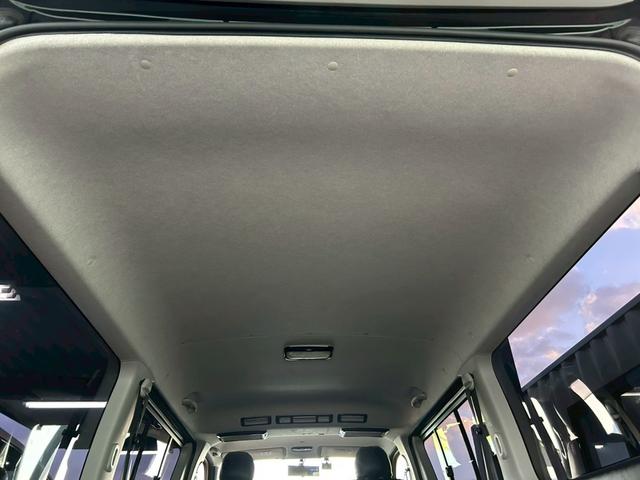 ハイエースバン ロングスーパーＧＬ　ベッドキット　１６インチＡＷ　ホワイトレタータイヤ　ローダウン　フロントスポイラー　ＬＥＤテール　ナビＴＶ　Ｂｌｕｅｔｏｏｔｈ　バックカメラ　キーレス　ＥＴＣ　ドラレコ　タイミングチェーン駆動（28枚目）