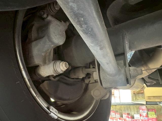 ���A�u���[�L�͂i�y�r�P�R�n�N���E���p�̃f�B�X�N�L�����p�[���g�p���Ă���܂��B���F�ς݂ł��B