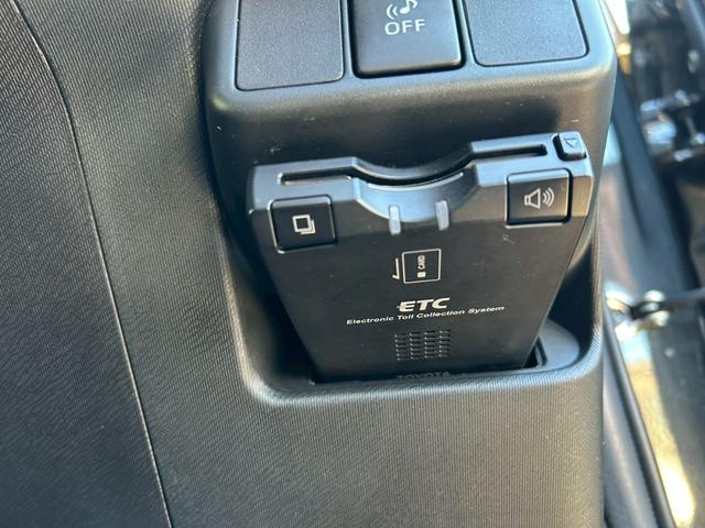 アクア Ｓ　車検整備付き　ナビ　バックカメラ　スマートキー２個　ＥＴＣ　純正１５インチアルミホイール　修復歴無し　タイミングチェーン駆動（26枚目）