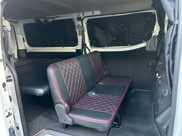 ＮＶ３５０キャラバンバン ロングＤＸ　ベッドキット　９Ｖ型ナビＴＶ　フリップダウンモニター　Ｂｌｕ－ｒａｙ再生　Ｂｌｕｅｔｏｏｔｈ　バックカメラ　前後ドラレコ　１６インチＡＷ　ＮＡＳＣＡＲタイヤ　タイミングチェーン　４ナンバー貨物登録（17枚目）