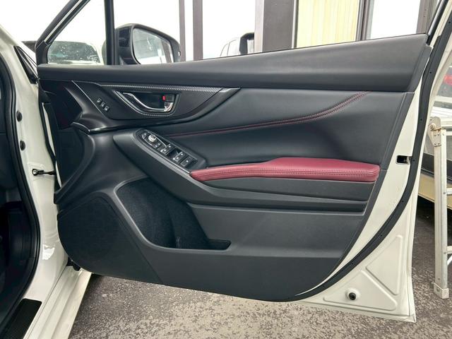 �^�]�ȃh�A�g����