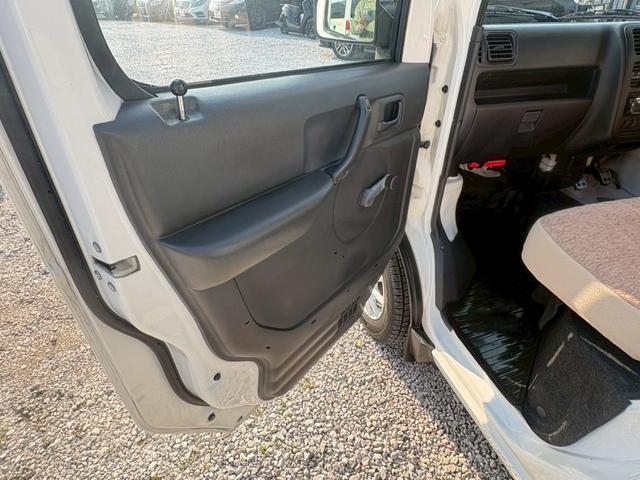 スクラムトラック 　バンショップミカミ　テントむし　Ｔ－ＰＯ　パートタイム４ＷＤ　５速ＭＴ　ワンオーナー車　ユーザー買取　４ナンバー軽自動車登録　ポップアップテント　サブバッテリー１００Ａｈ　デジタルインナーミラー（28枚目）