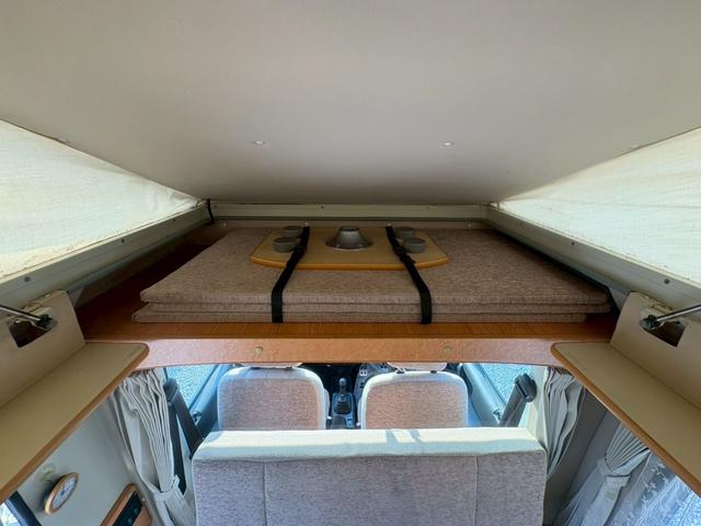 スクラムトラック 　バンショップミカミ　テントむし　Ｔ－ＰＯ　パートタイム４ＷＤ　５速ＭＴ　ワンオーナー車　ユーザー買取　４ナンバー軽自動車登録　ポップアップテント　サブバッテリー１００Ａｈ　デジタルインナーミラー（40枚目）