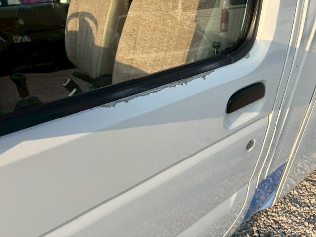 スクラムトラック 　バンショップミカミ　テントむし　Ｔ－ＰＯ　パートタイム４ＷＤ　５速ＭＴ　ワンオーナー車　ユーザー買取　４ナンバー軽自動車登録　ポップアップテント　サブバッテリー１００Ａｈ　デジタルインナーミラー（54枚目）