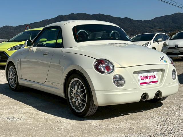 �y���Д�����X�z�n��X�́y�Õl�X�z�͏o��������X�ƂȂ��B�S�悩�炨�q�l���Ԃ𒼐ځA����ɂĎd����Ă��܂�������ԂȂ�ł͂̎��Ɖ��i�ł���