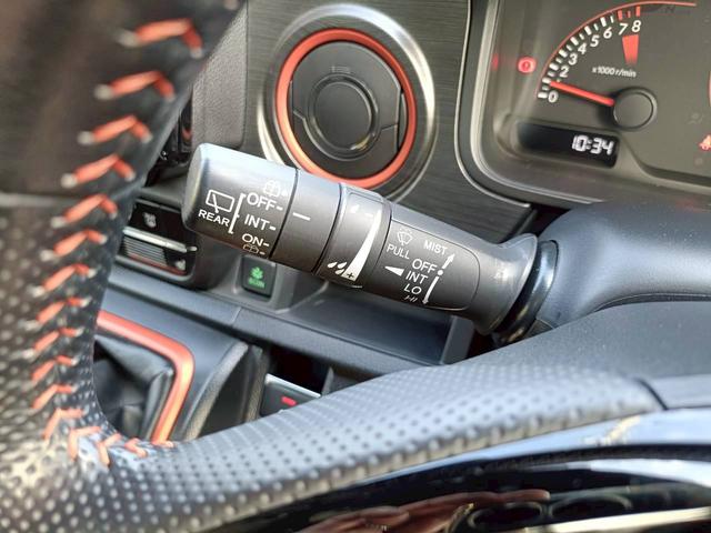 N-ONE RS 6速MT・純正ナビ・バックカメラ・フルセグ・LED・シートヒーター・アダプティブクルーズ・ETC2.0(31枚目)