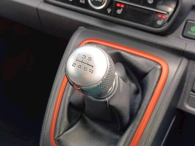 N-ONE RS 6速MT・純正ナビ・バックカメラ・フルセグ・LED・シートヒーター・アダプティブクルーズ・ETC2.0(47枚目)