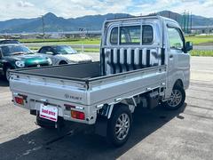 ４ＷＤ◆５速ＭＴ◆衝突軽減ブレーキ◆車線逸脱警報◆先行車発進お知らせ機能◆ＬＥＤヘッドライト◆ＬＥＤフォグ◆メッキフロントガーニッシュ◆Aftermarketアルミホイール◆荷台ゴムマット◆リアクリアランスソナー 6