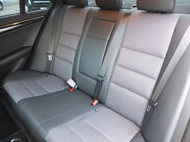 C250ブルーエフィシェンシーアバンギャルド 後期型 キーレスゴー 禁煙車 車検R5年4月 TWS19AW AMGマフラー(24枚目)