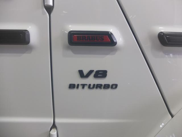 Ｇクラス Ｇ６３　ＢＲＡＢＵＳカスタム　レザーエクスクルーシブＰＫＧ　ナイトパッケージヘッドライト　デジタルインナーミラー　ドラレコ　ユピテル製レーダー探知機　前後低ダストブレーキパッド　電動昇降ステップ（18枚目）